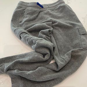 YL Boys fleece lined sweatpants